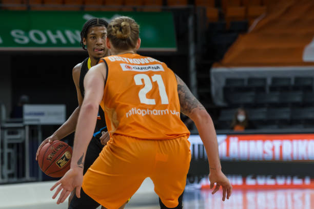 汉密尔顿为 汉密尔顿为