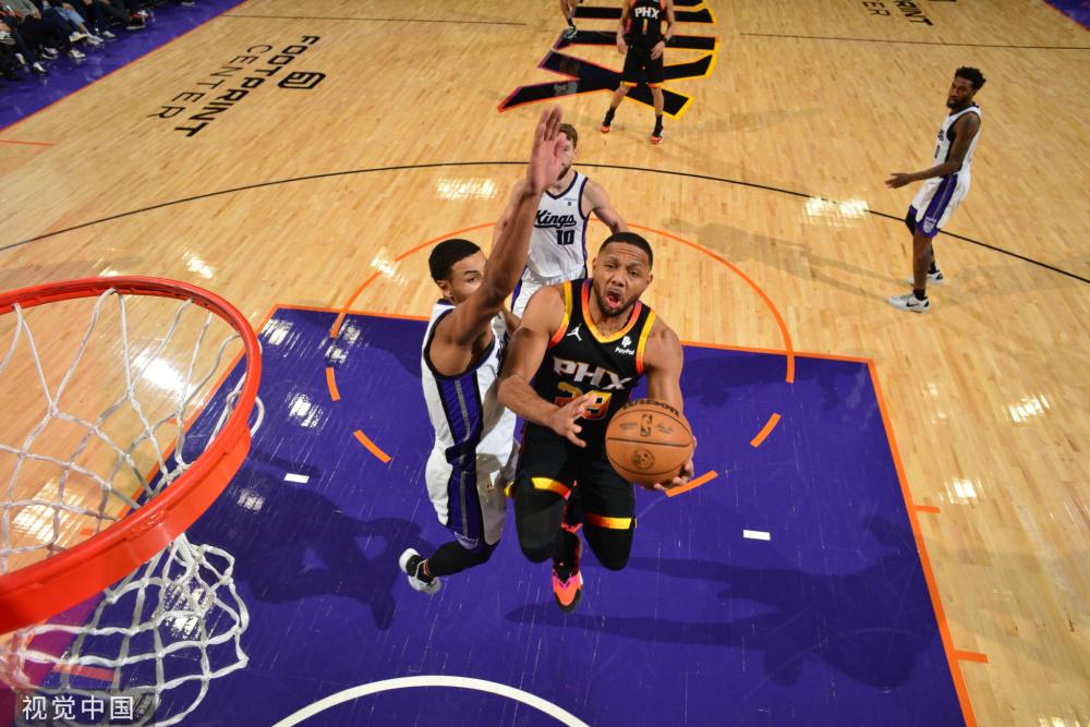 的角度看 的角度看