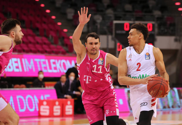 祖巴茨提前 祖巴茨提前